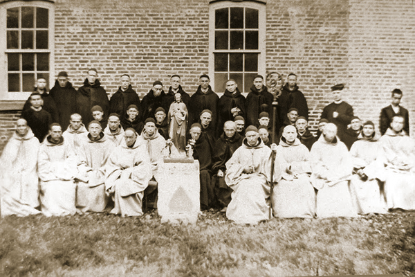 Community of Petit Clairvaux during the abbacy of Dom Dominic Schietecatte